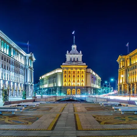 Center Next To Vitosha Boulevard Apartment *