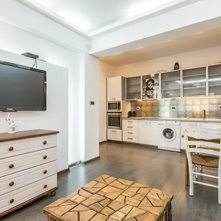 Center Next To Vitosha Boulevard Apartment